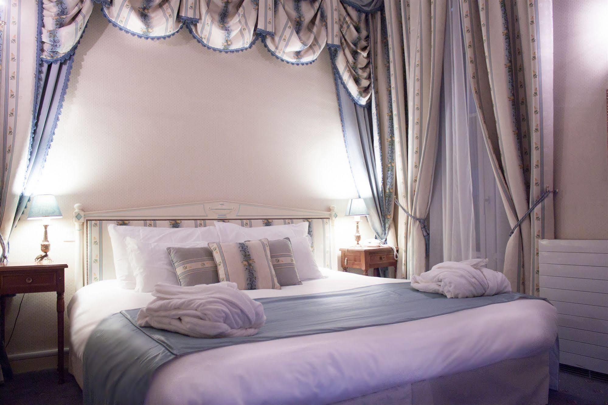Hotel Riquet Тулуза Екстериор снимка