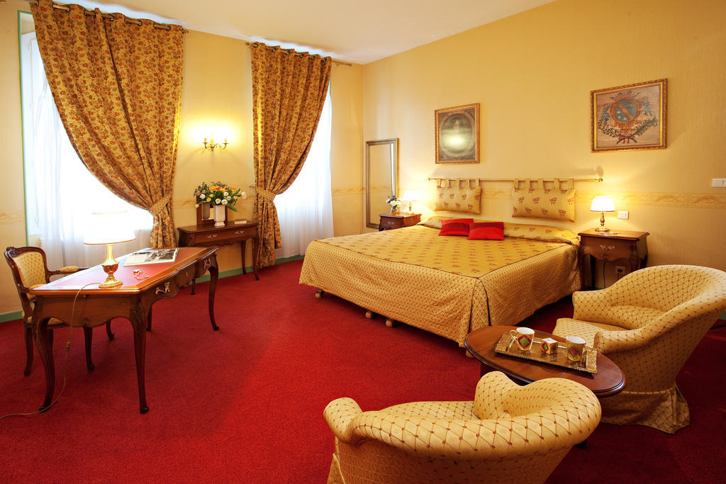 Hotel Riquet Тулуза Екстериор снимка